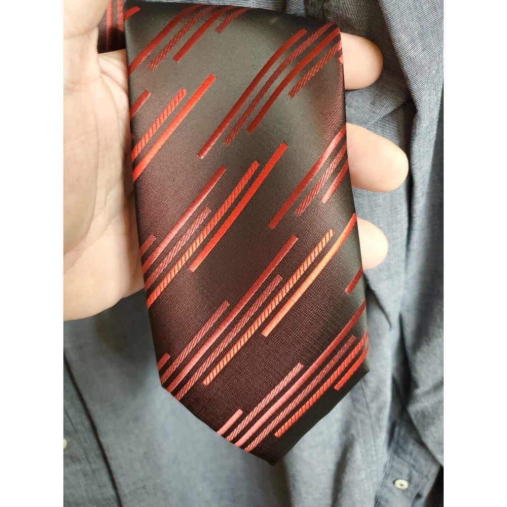CM Gold Series OS Necktie Mens Black Red Diagonal Geometric Stripe Formal Work
